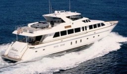 Caribbean motor yacht charter on FREEDOM